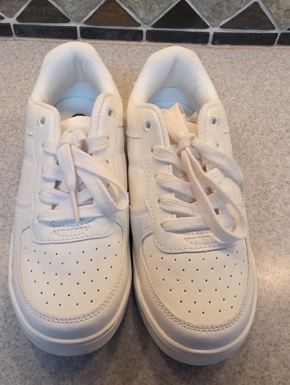 Kids White Casual Lace-Up Sneakers